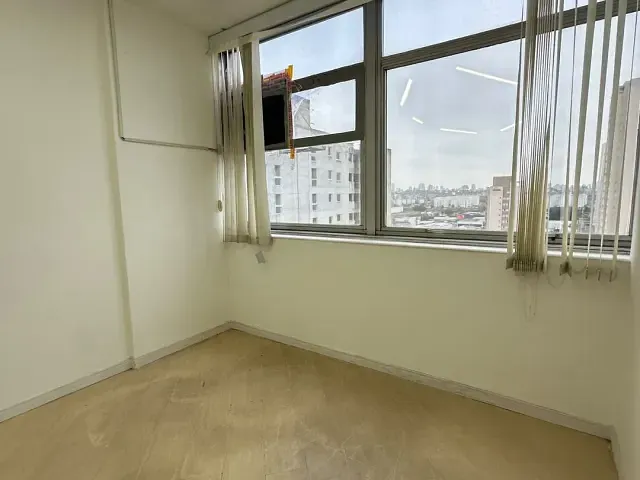 Sala à venda ou para alugar, no bairro Centro em São Caetano do Sul