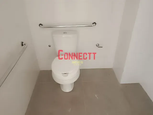 Sala com 53m², para alugar, no bairro Vila Amélia em Ribeirão Preto