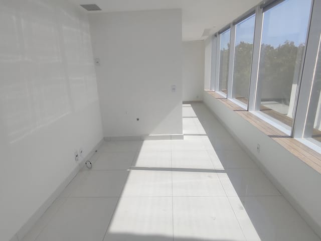 Foto do Sala - Sala Comercial Venda e Locação com 26m2 no A5 Offices, Recreio dos Bandeirantes, Rio de Janeiro, RJ | Américas Imóveis