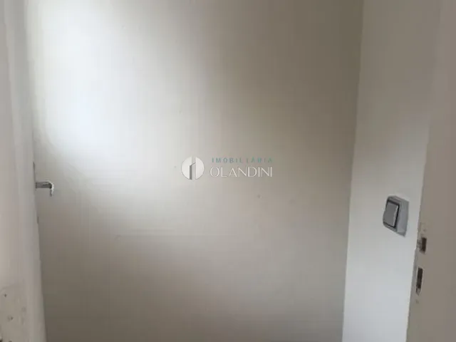 Sala com 461m², para alugar, no bairro Centro em Artur Nogueira