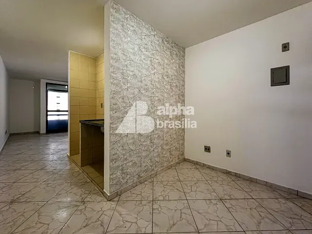 Sala à venda, no bairro Guará II em Brasília