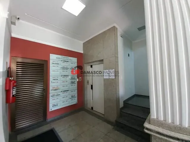 Sala à venda, no bairro Olímpico em São Caetano do Sul