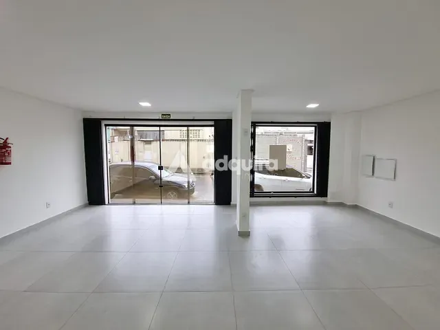 Sala à venda ou para alugar, no bairro Centro em Ponta Grossa