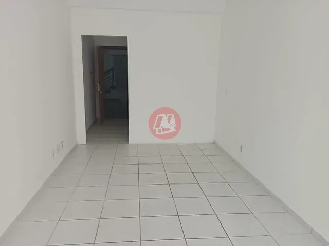 Sala com 40m², para alugar, no bairro Auxiliadora em Porto Alegre