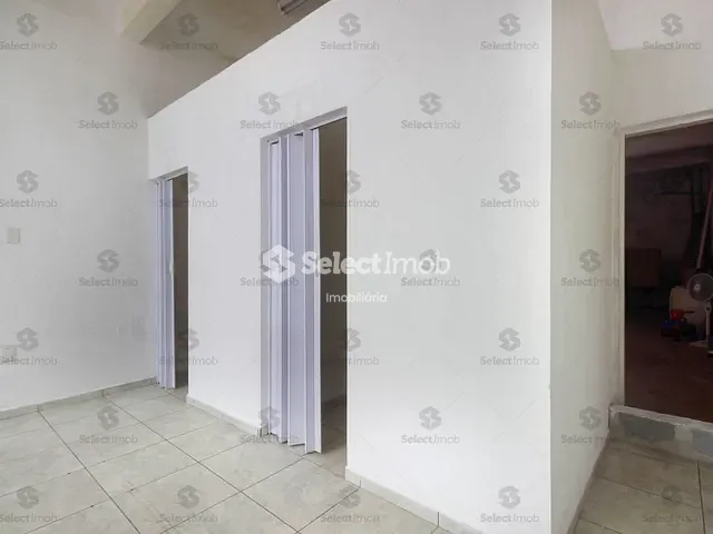 Sala com 100m², para alugar, no bairro Jardim Zaira em Mauá