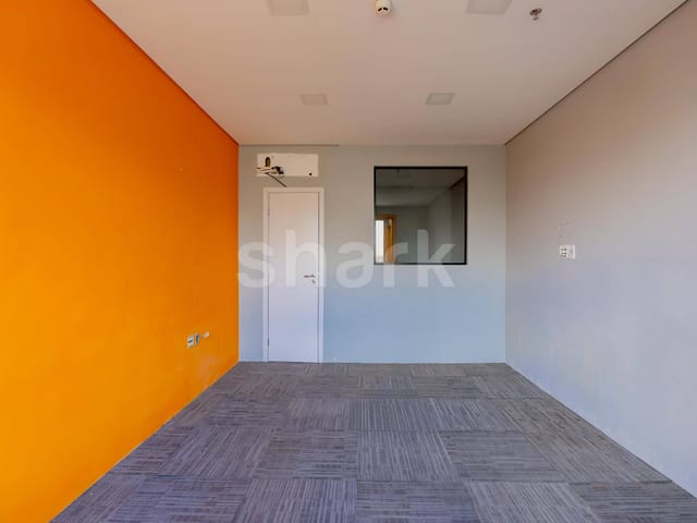 Sala com 31m², à venda, no bairro Tamboré em Santana de Parnaíba