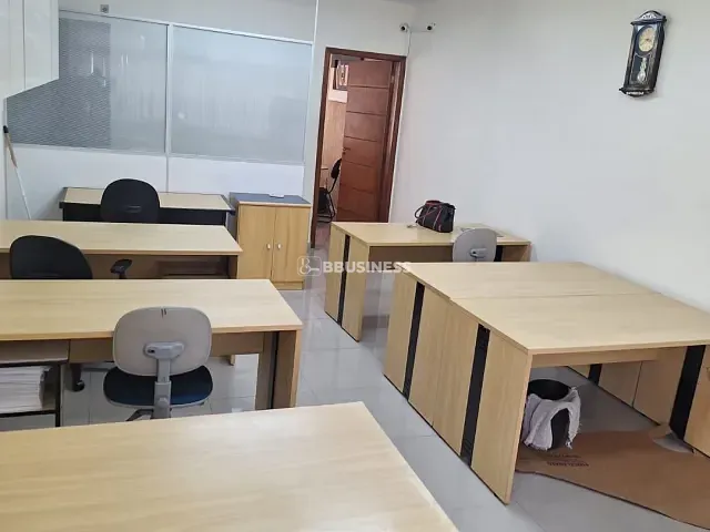 Sala à venda ou para alugar, no bairro Centro em São Caetano do Sul