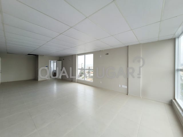Sala para alugar, no bairro Aeroporto em Tubarão