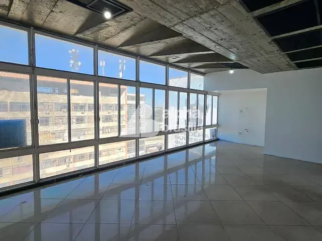 Sala à venda, no bairro Asa Sul em Brasília
