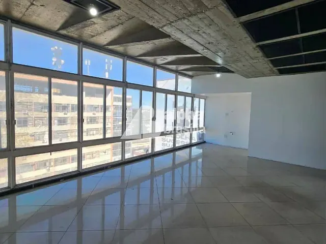Sala à venda, no bairro Asa Sul em Brasília