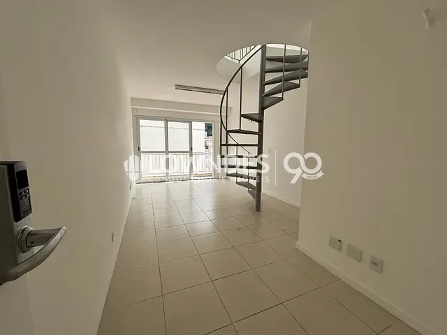 Sala com 46m², à venda, no bairro Jardim Botânico em Rio de Janeiro