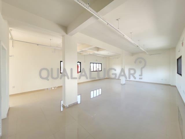 Sala para alugar, no bairro Dehon em Tubarão
