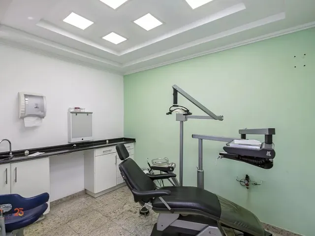 Sala à venda, no bairro Centro em Curitiba