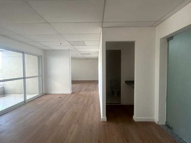 Sala para alugar, no bairro Jardim do Mar em São Bernardo do Campo