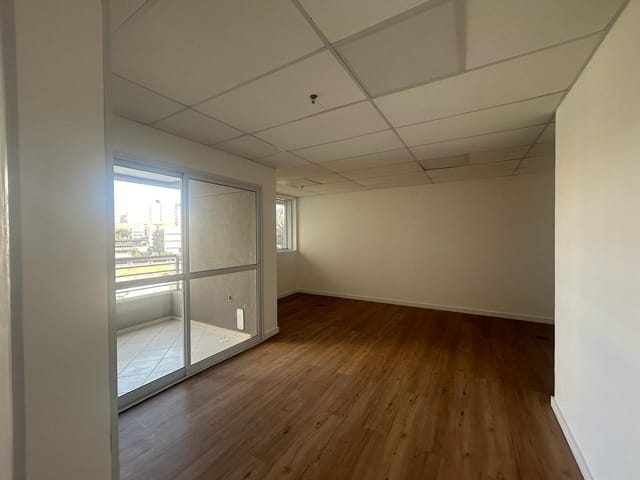 Sala para alugar, no bairro Jardim do Mar em São Bernardo do Campo
