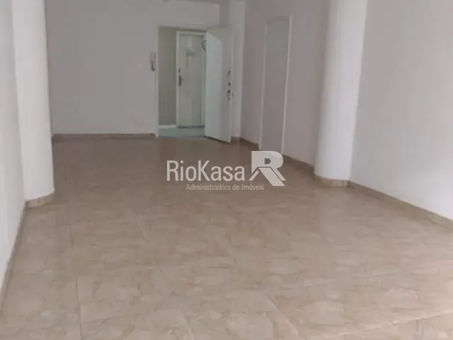 Sala para alugar, no bairro Centro em Rio de Janeiro