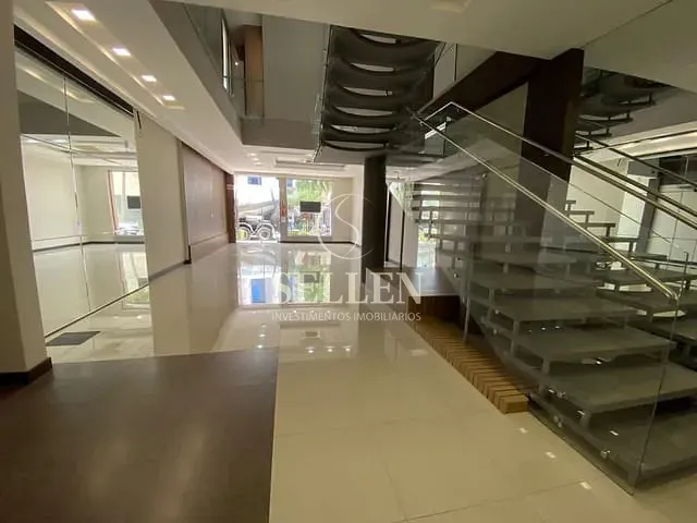 Sala com 300m², para alugar, no bairro Centro em Balneário Camboriú