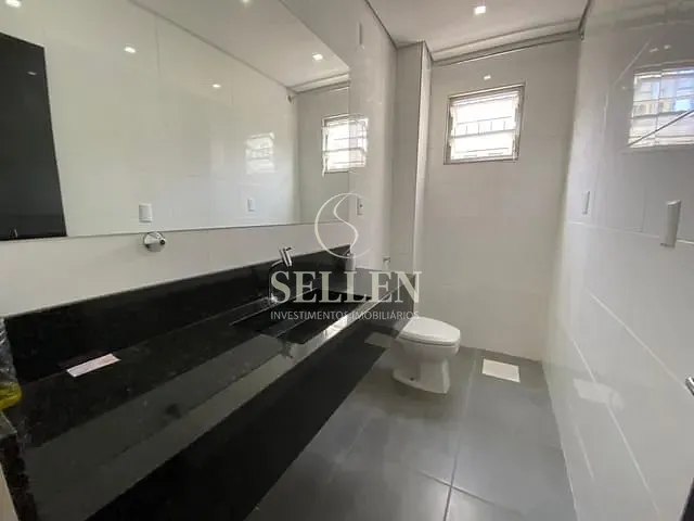 Sala com 300m², para alugar, no bairro Centro em Balneário Camboriú
