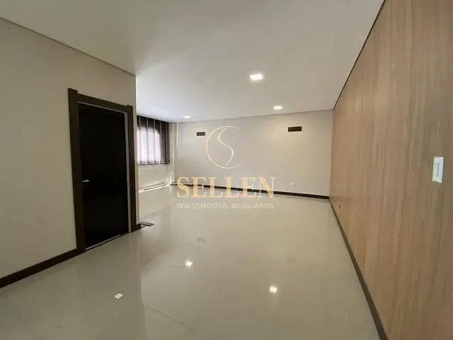 Sala com 300m², para alugar, no bairro Centro em Balneário Camboriú
