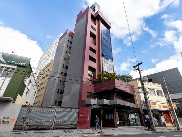Sala à venda, no bairro Centro em Curitiba