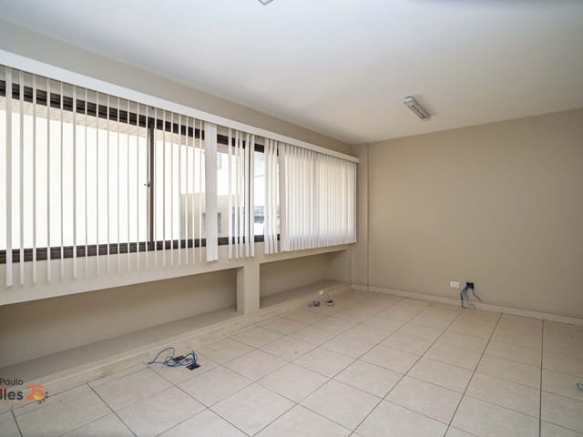 Sala à venda, no bairro Centro em Curitiba