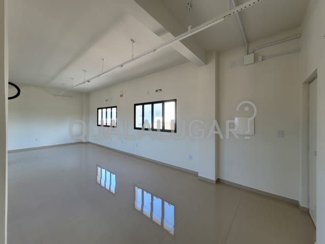 Sala para alugar, no bairro Morrotes em Tubarão