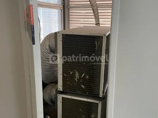 Sala com 254m², para alugar, no bairro Centro em Rio de Janeiro