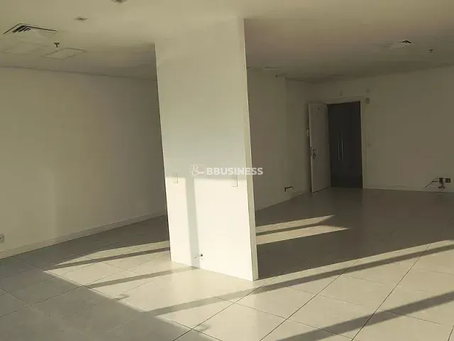 Sala à venda, no bairro Centro em Caxias do Sul