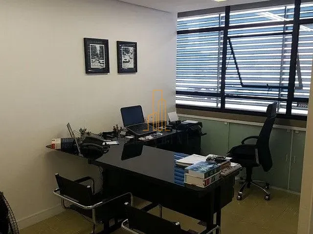 Sala com 55m², à venda, no bairro Centro em Santo André