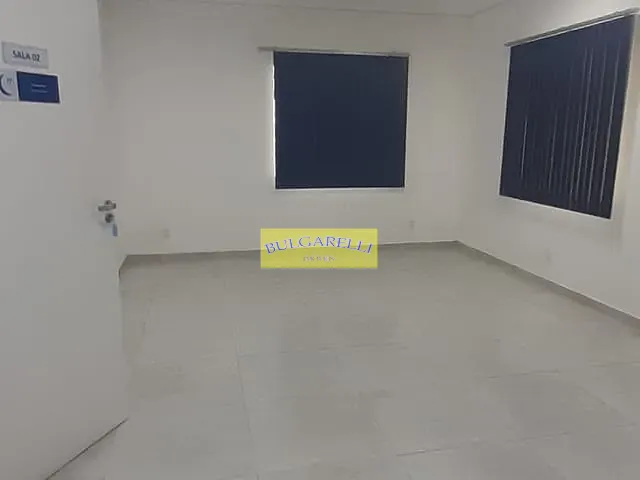 Sala para alugar, no bairro Vila Vianelo em Jundiaí