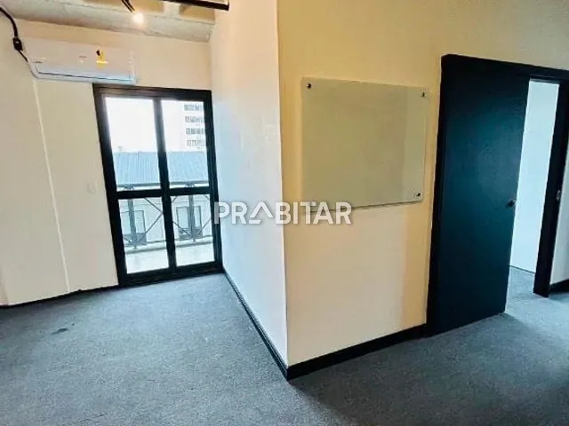 Sala à venda, no bairro Vila Hamburguesa em São Paulo