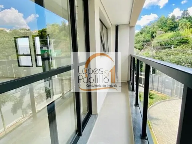 Sala à venda ou para alugar, no bairro Atibaia Jardim em Atibaia