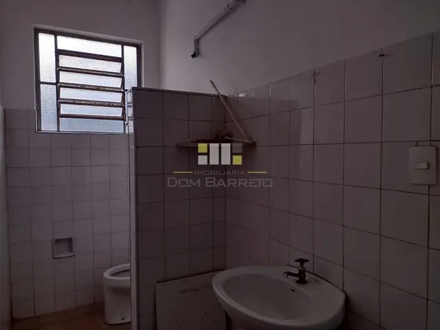 Sala com 28m², para alugar, no bairro Jardim das Palmeiras em Sumaré