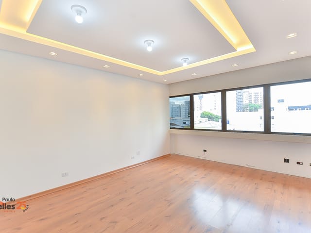 Sala para alugar, no bairro Portão em Curitiba