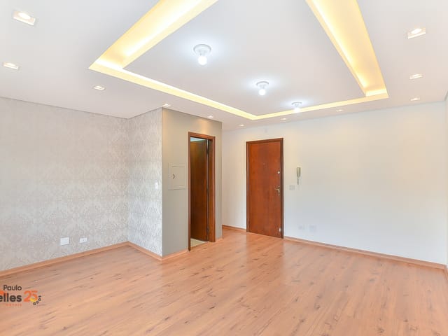 Sala para alugar, no bairro Portão em Curitiba