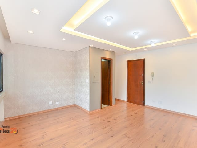 Sala para alugar, no bairro Portão em Curitiba