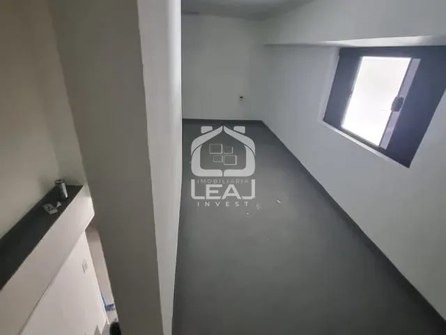 Sala com 100m², para alugar, no bairro Vila das Belezas em São Paulo
