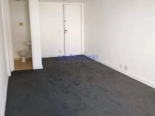 Sala com 25m², para alugar, no bairro Centro em Rio de Janeiro