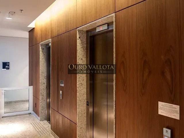 Sala com 42m², à venda, no bairro Pinheiros em São Paulo