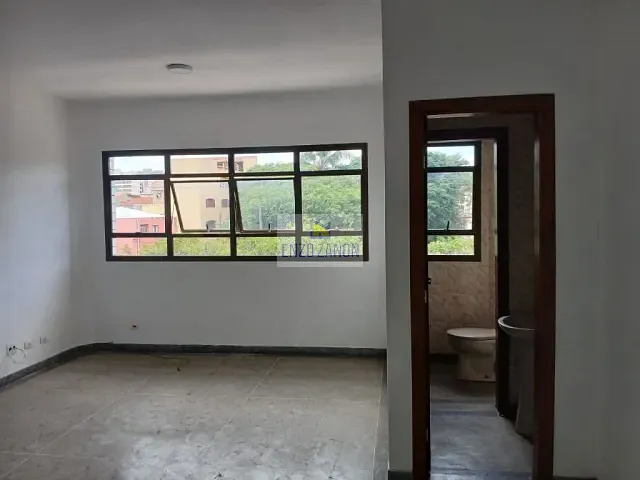 Sala com 30m², para alugar, no bairro Jardim Beatriz em São Bernardo do Campo