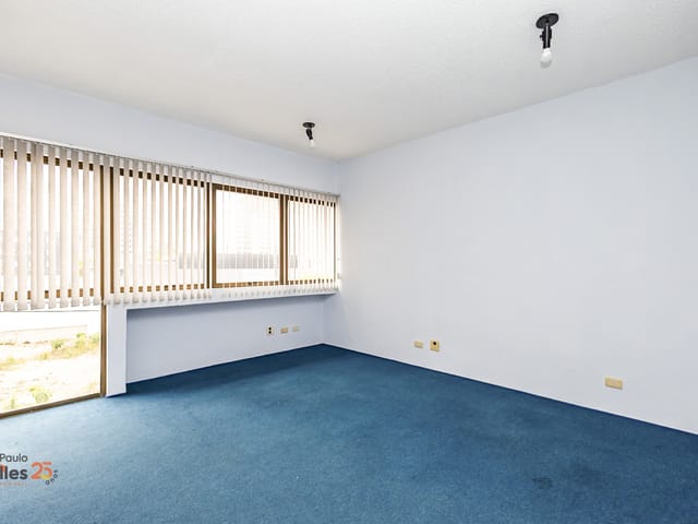 Sala para alugar, no bairro Portão em Curitiba