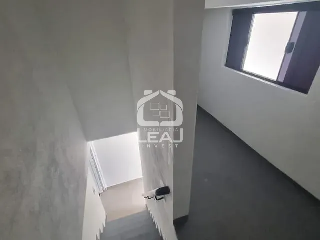 Sala com 30m², para alugar, no bairro Vila das Belezas em São Paulo