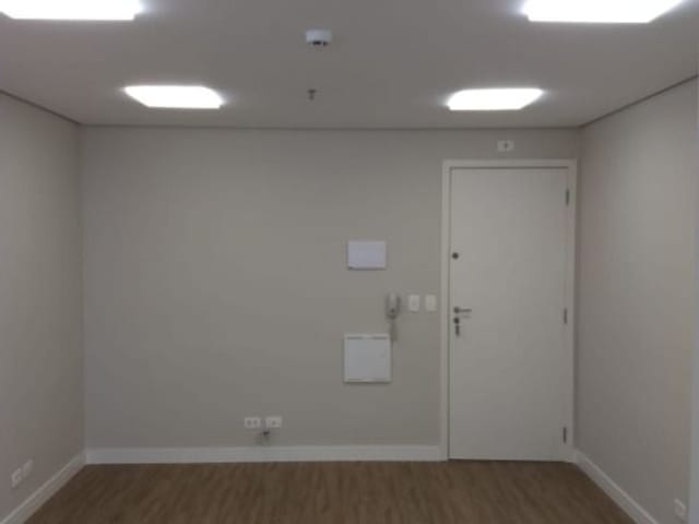 Sala com 25m², à venda, no bairro Aclimação em São Paulo