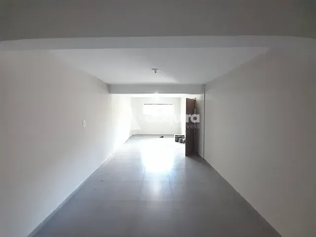Sala para alugar, no bairro Uvaranas em Ponta Grossa