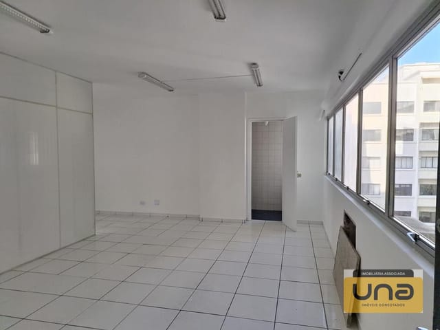 Sala à venda, no bairro CENTRO em Curitiba