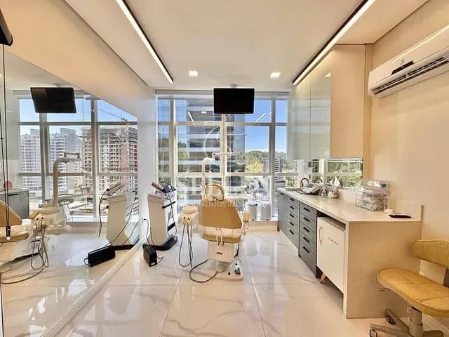 Sala com 50m², para alugar, no bairro Fazendinha em Itajaí