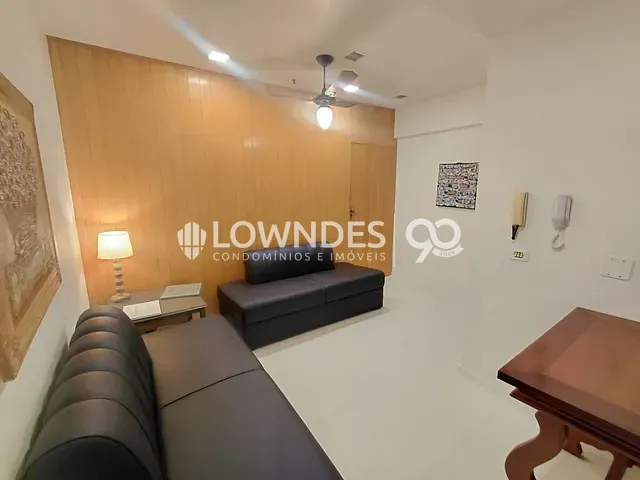 Sala com 41m², para alugar, no bairro Leblon em Rio de Janeiro