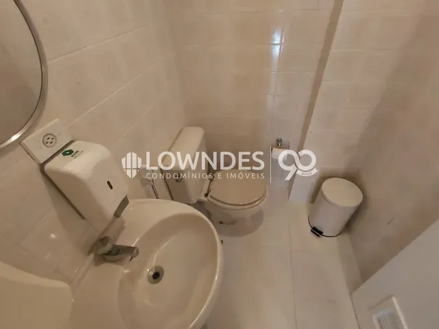 Sala com 41m², para alugar, no bairro Leblon em Rio de Janeiro