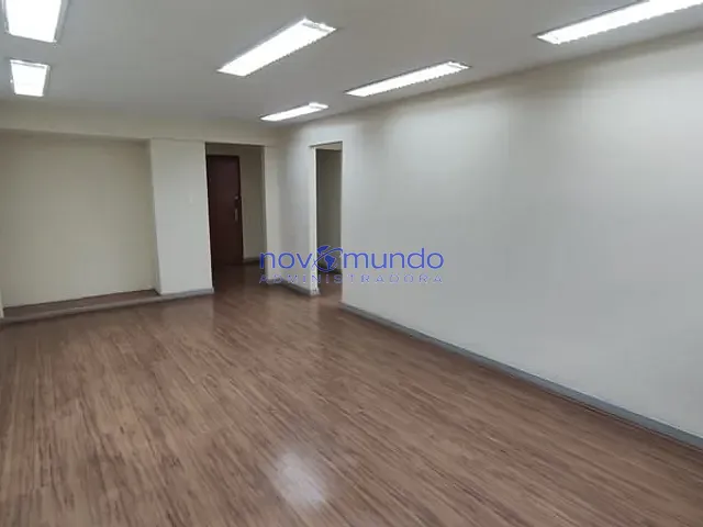Sala com 58m², para alugar, no bairro Centro em Rio de Janeiro