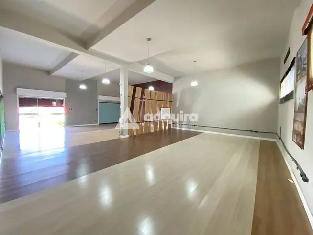 Sala para alugar, no bairro Centro em Ponta Grossa
